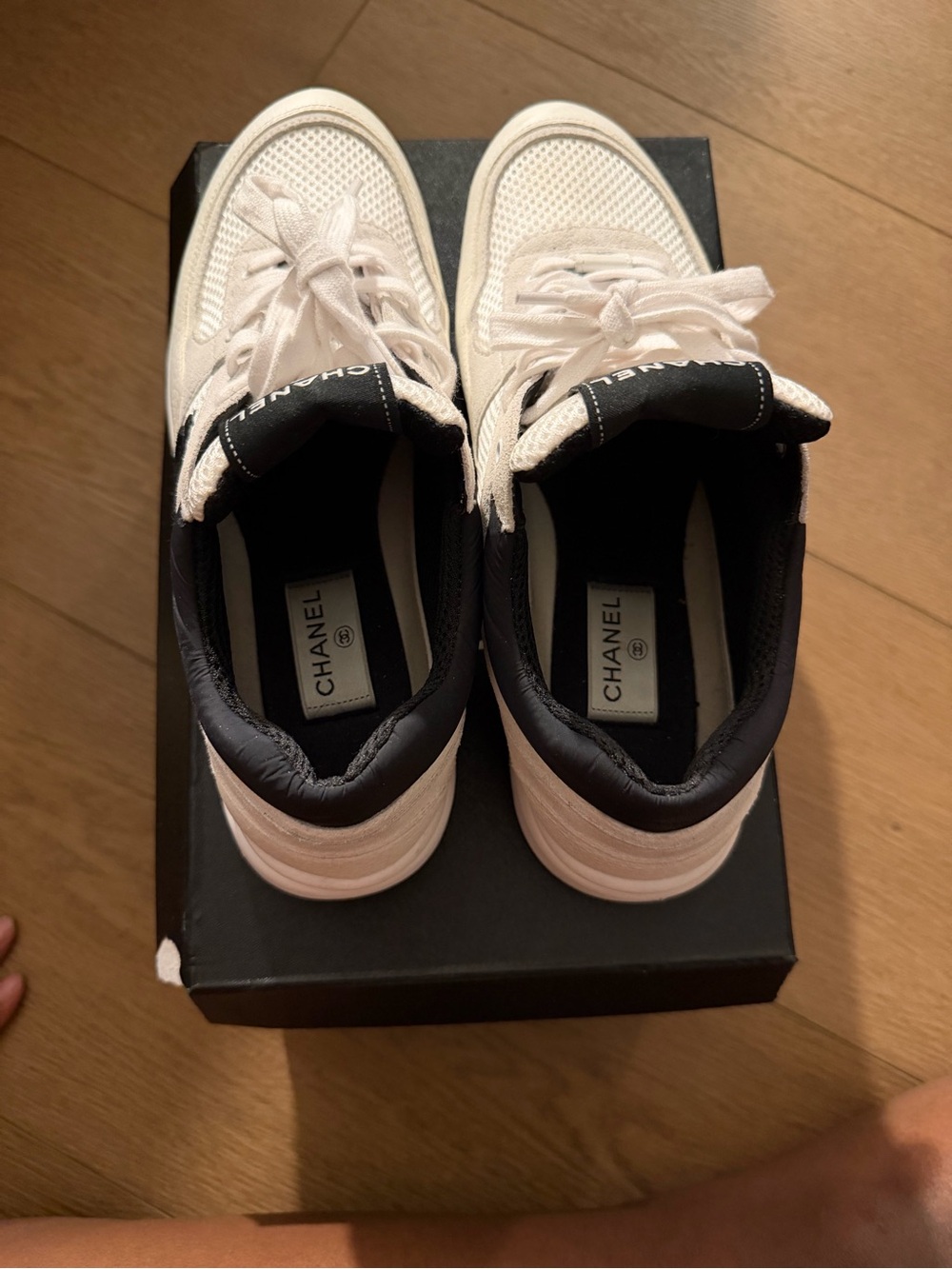 CHANEL Cream and Black Leather Logo Sneakers - Picture 4 of 6